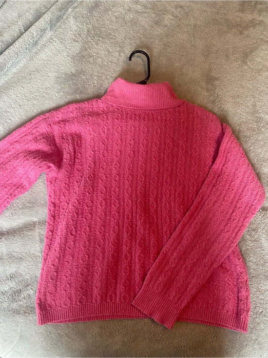 Sweaters - Cozy Pink Cable Turtleneck Sweater for Women